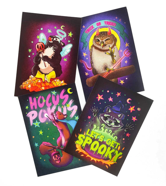 Set of 4 halloween animal cards